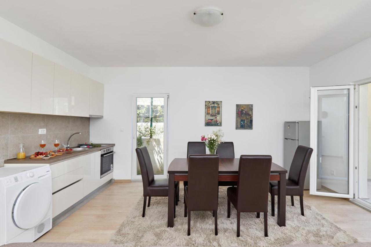 Peaceful Sunhill Apartments コトル エクステリア 写真